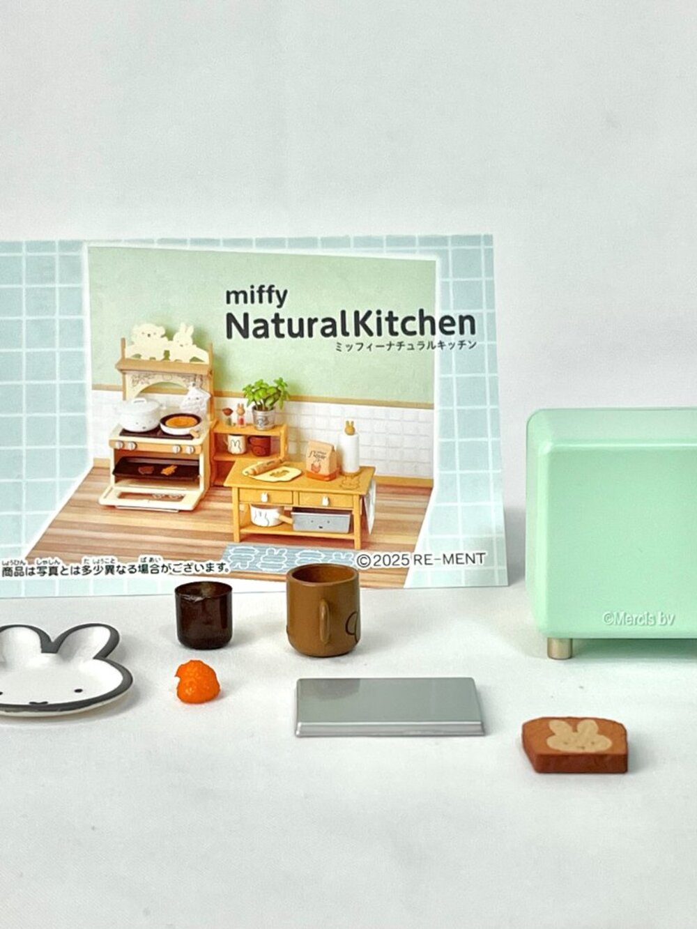 Re-ment 2025 Miffy Natural Kitchen: Toaster Set Box #8 - Picture 4 of 9